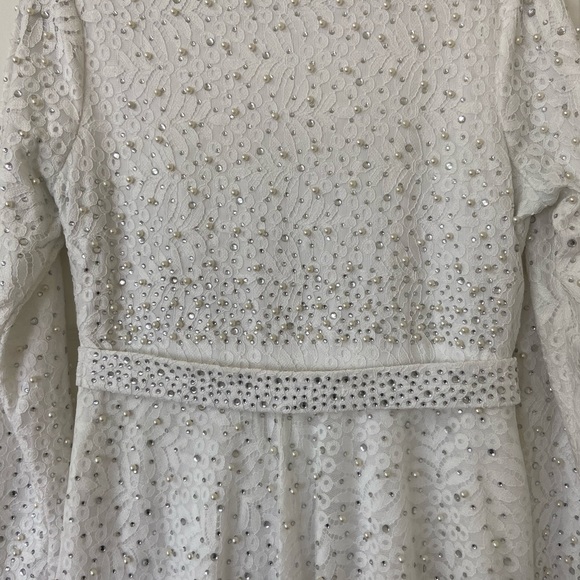 DELVINA Maxi Dress Long Sleeves White Size M - Picture 6 of 7